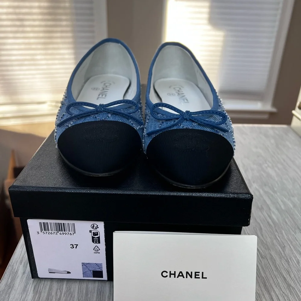 CHANEL Blue Denim and Black Cap-Toe Bow Flats